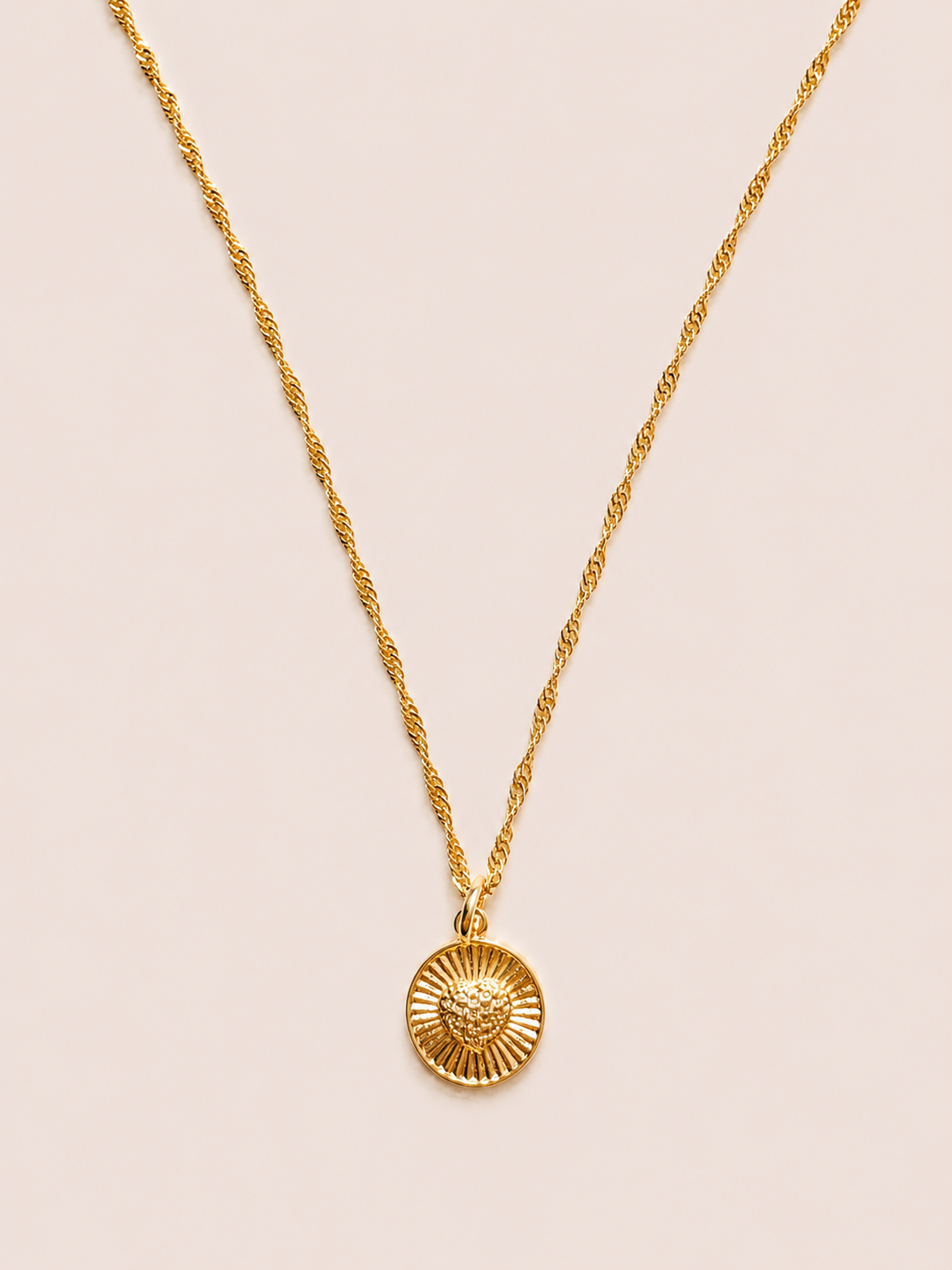 Mending hearts necklace
