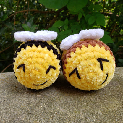 Bee plushie