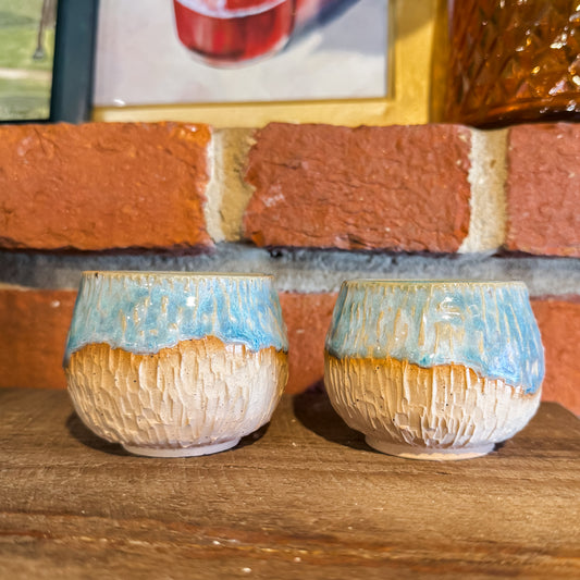 Ceramic tea cup
