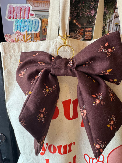 Fabric bow keychain