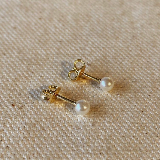 Baby pearl studs