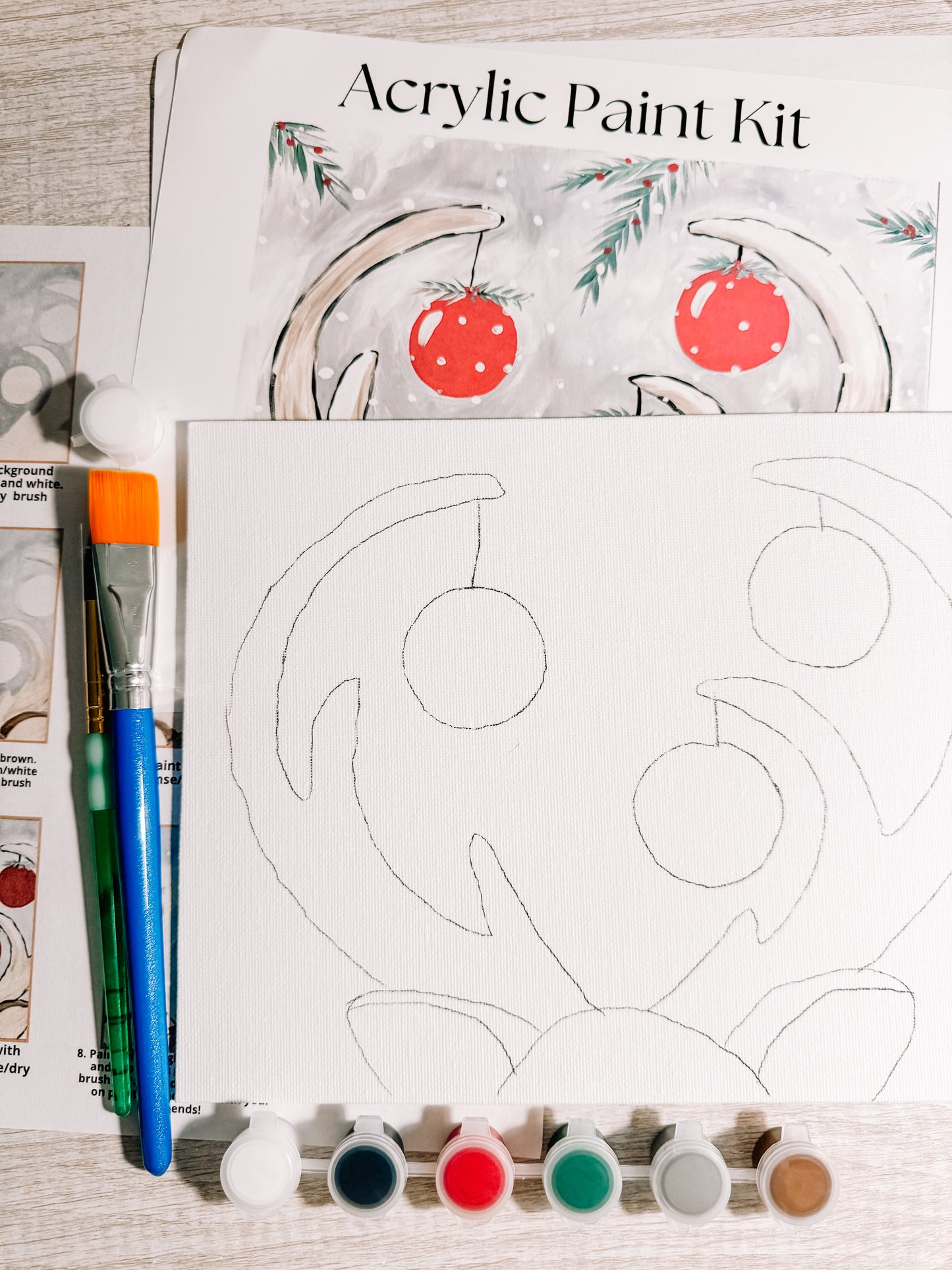 Deer with Ornaments Acrylic Paint Kit