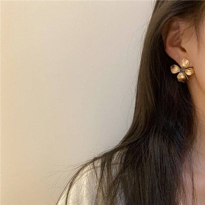 Gold Flower Stud Earrings