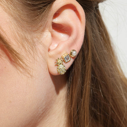 Gold Filled Pearl Studs